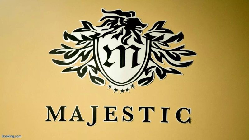 Casa Majestic