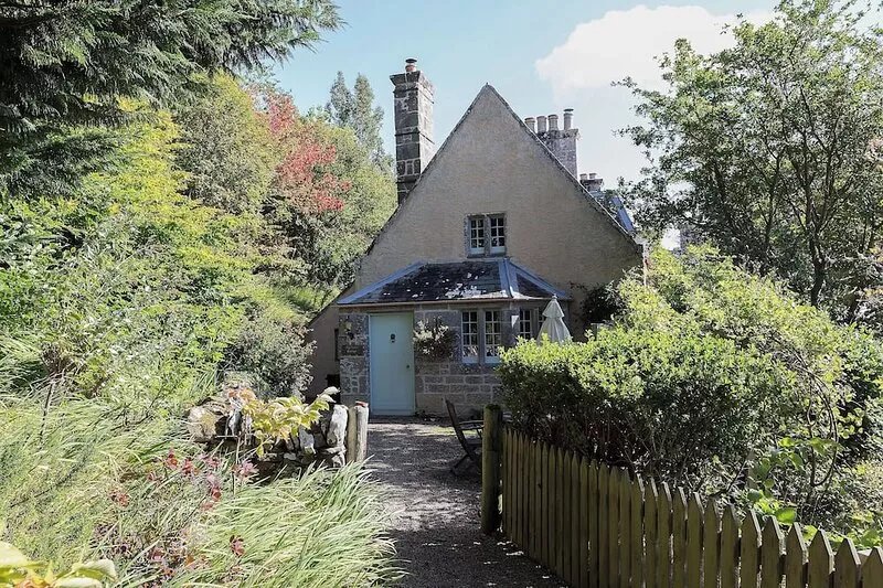 2 bedroom accommodation in Dunrobin, near Golspie