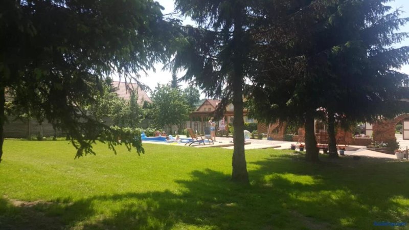 Cudowny Zakatek Z Ogrodem I Basenem