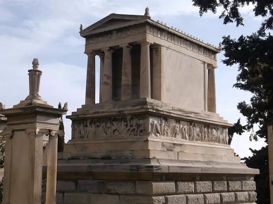 The Tomb of Heinrich Schliemann (First Cemetry)