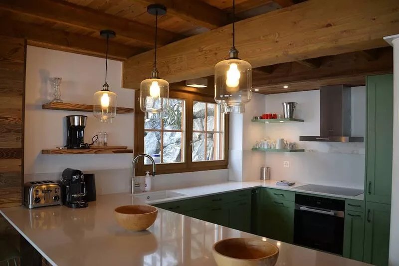 Grimentz - Stunning Detached Chalet, Next To The Piste, With Sauna and Jacuzzi