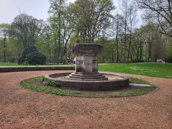 Muller-Zipper Brunnen