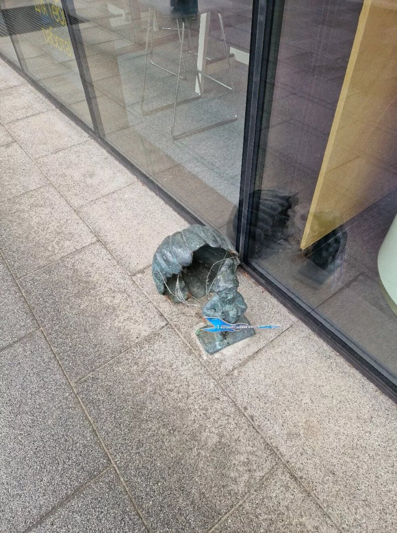 Krasnal Spadochroniarz
