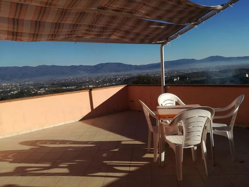 House with large garden and very panoramic terrace