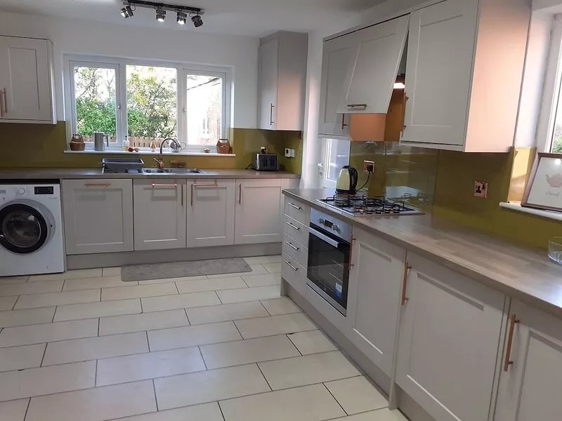 Bluebell Cottage sleeps 6 ( Can be booked with Mayfield sleeps 6) WIFI free