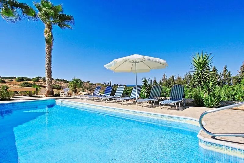 Villa Anthoulis: Private villa with pool above Latchi, sea views, a few minutes