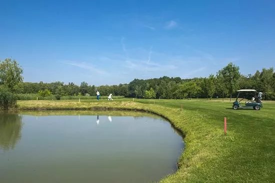 Old Lake Golf Club