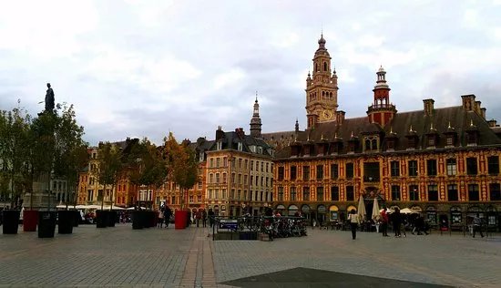 Place du Theatre
