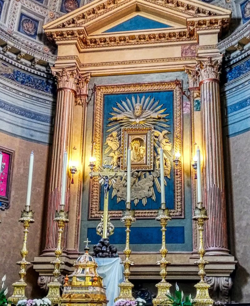 Santuario Madonna Della Rocca