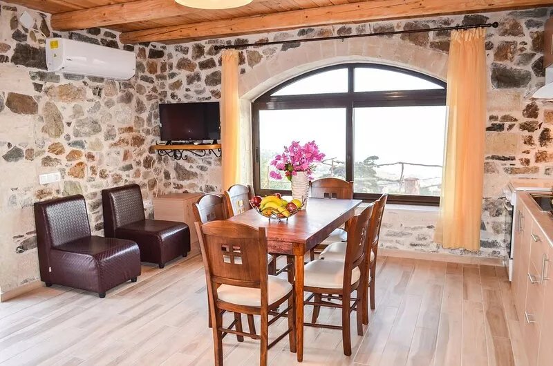 Enjoy South Crete at Villa Irena.