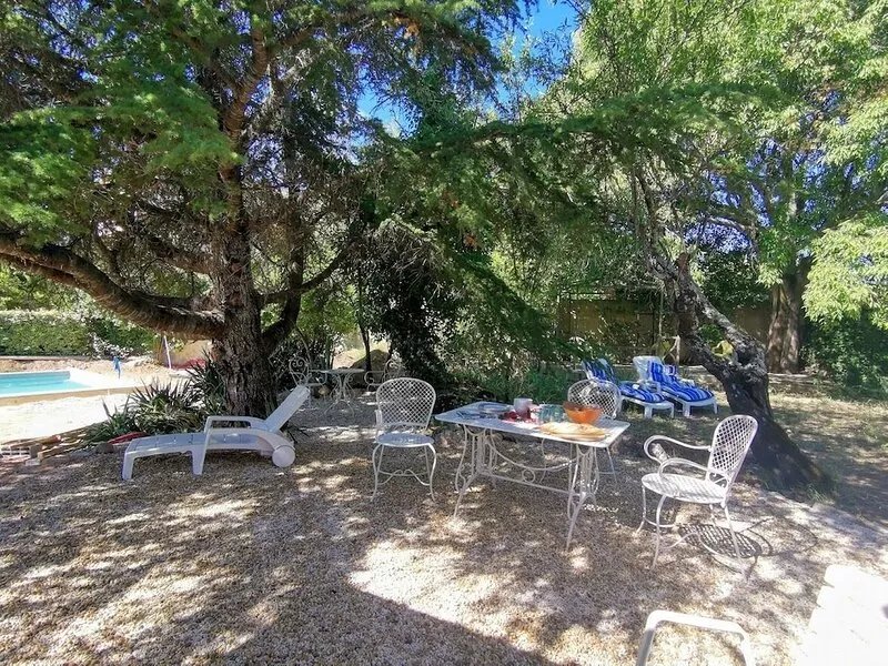 NEW - Le Cedre - great villa, heated pool 5 minutes on foot from centre ville