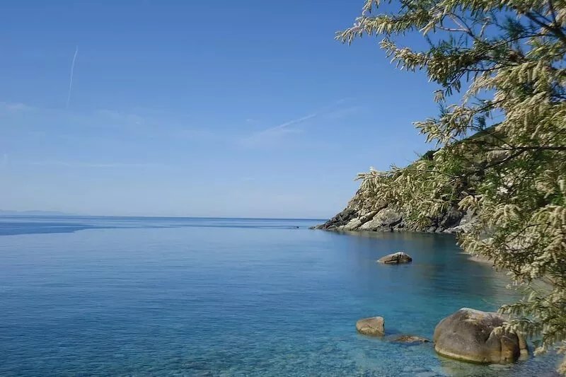 Lovely location in family cottage 350m sea Pomonte