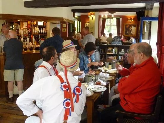 Horse & Groom