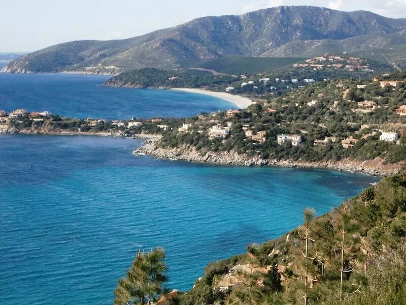 Pretty House 2 bedrooms 5mn walk to the beach