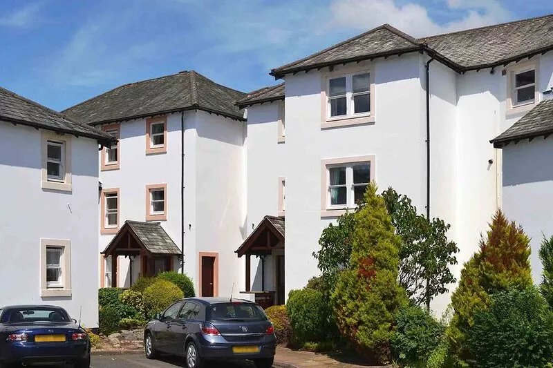 James' Retreat (was12 Elm Court)