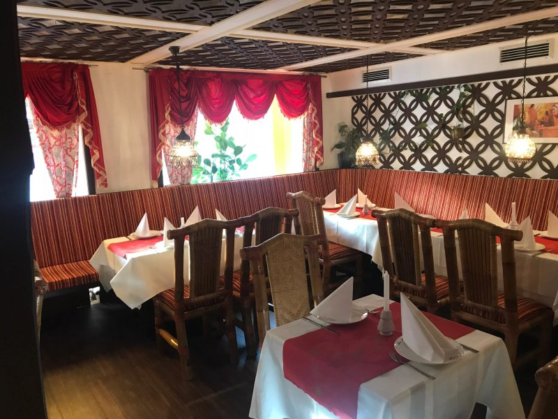 Maharaja Palace - Indisches Spezialitaten Restaurant