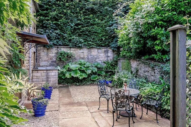 2 bedroom accommodation in Uley, near Dursley
