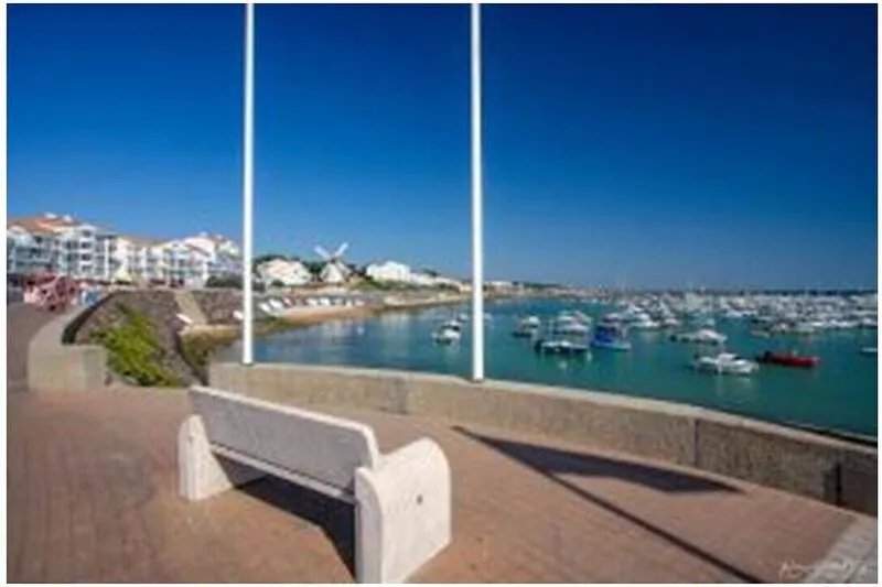 Villa Dans Parc Privé au Calme Avec Accès à la mer