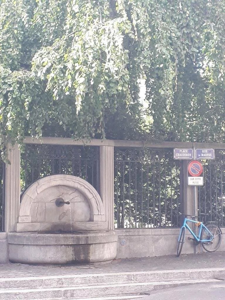 Brunnen