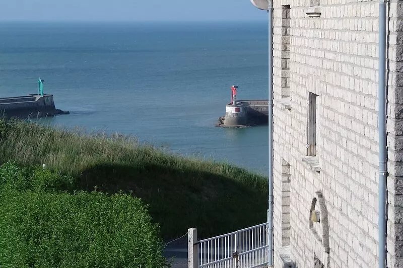Gite,sea view,all comforts, garden, 2 bedrooms for 4 people close to Omaha Beach