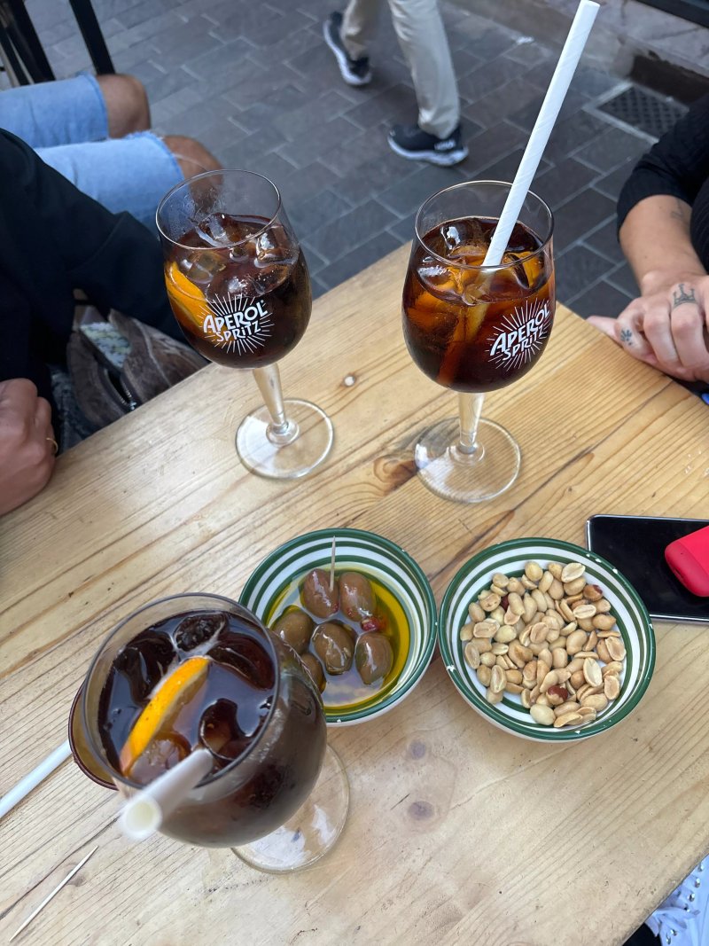Lumi vin & focaccia