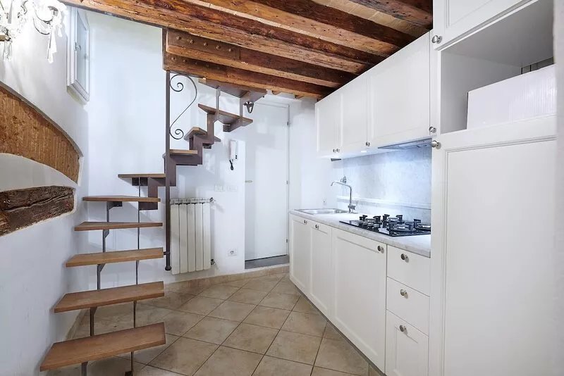 Apartment Leoni Suite in Florence by Mmega