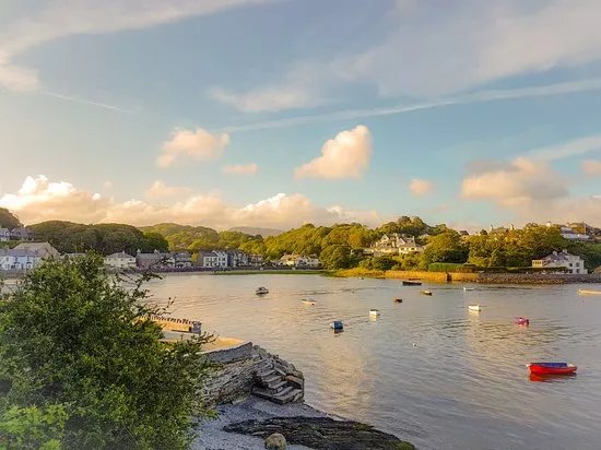 Borth y Gest Beach