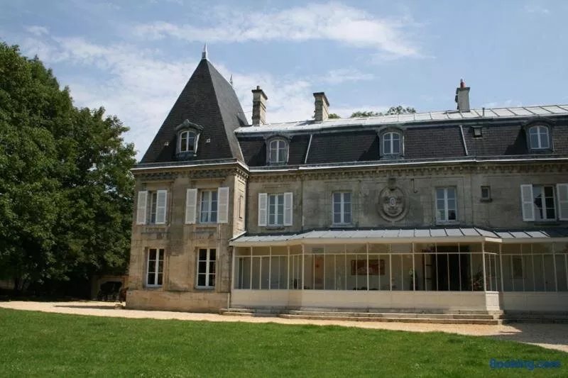 Chateau de Roberville