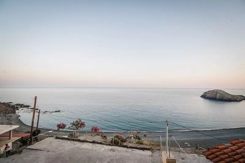 Undescribed Paradise: House on an amazing beach