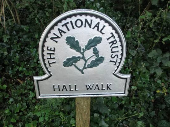Hall Walk