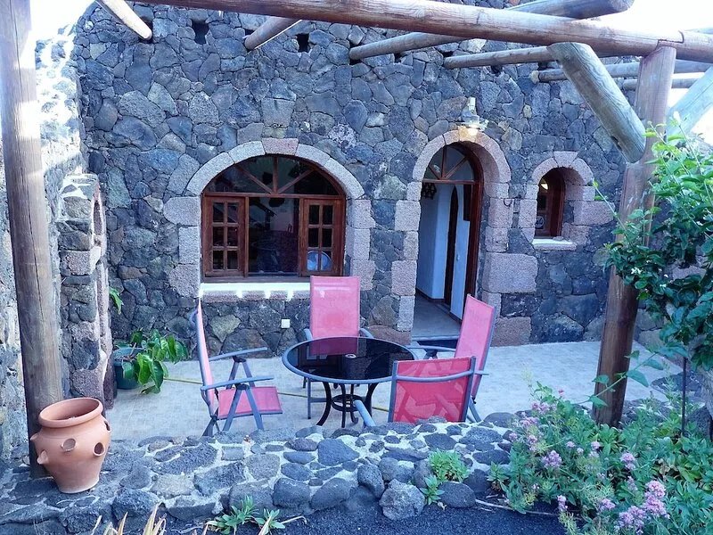 Tranquility in a rural setting and volcanico
