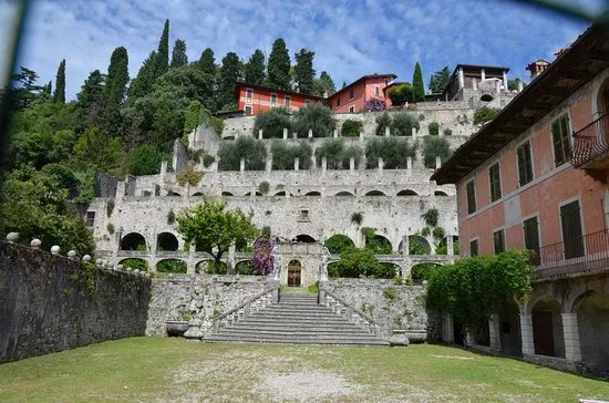 Villa Rizzardi, Brunati, Bulgheroni detta Villa Lucia