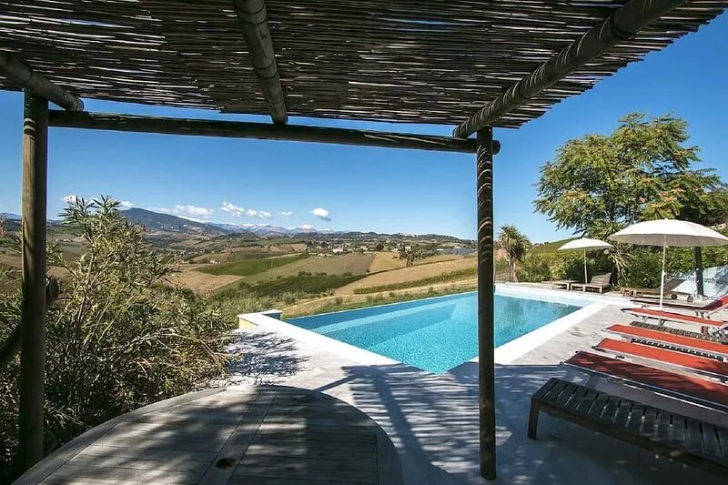 Luxury Villa for10  Superb Infinity Pool and views  .Walking distance to village