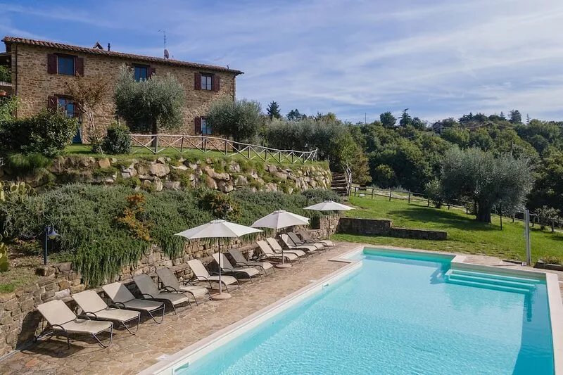 Villa I due Casali with private swimming pool surrounded by a splendid panorama
