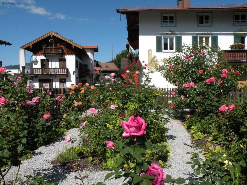Ferienwohnungen Rosenhof