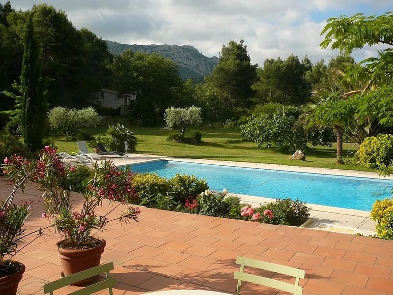 2 chambres d'Hôtes in Bastide in large wooded park with swimming pool sleeps 6