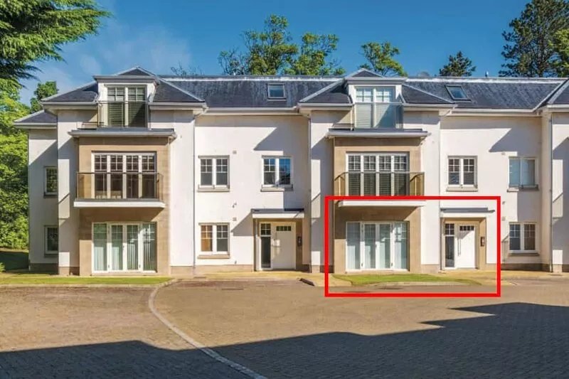 New Park Place Apartments (No 15)