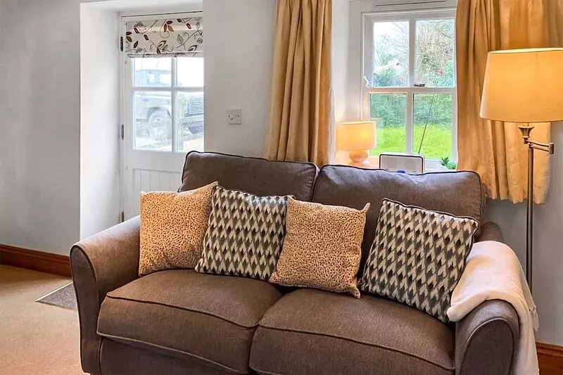 2 bedroom accommodation in Rosudgeon, near Penzance