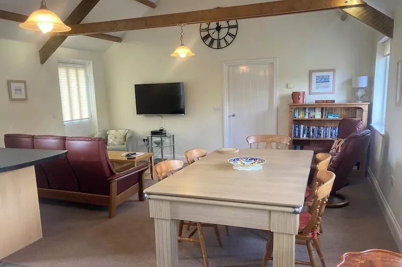 WHEAL HART, family friendly, with a garden in St Newlyn East