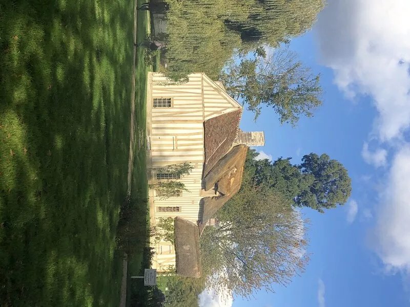 Chantilly Cocoon Retreat
