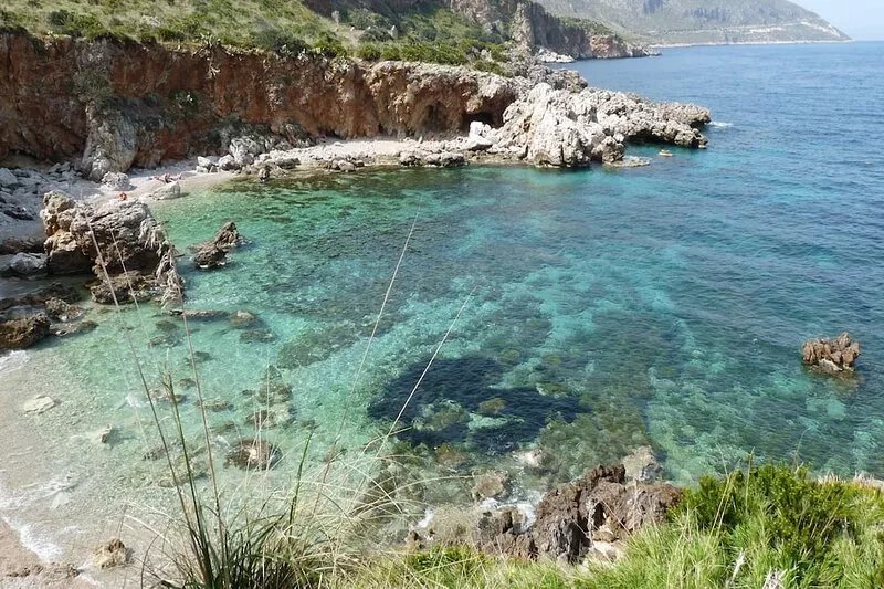 Exclusive villa with private pool in secluded location surrounded by Sicilian