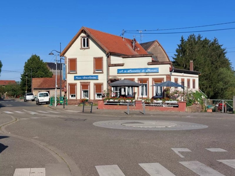 A la Fontaine de Hanau