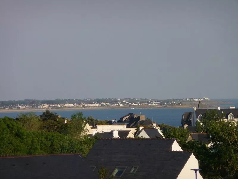 SEA VIEW HOUSE WITH ALL COMFORTS IN A QUIET LOCATION LARGE GARDEN CLOSE TO