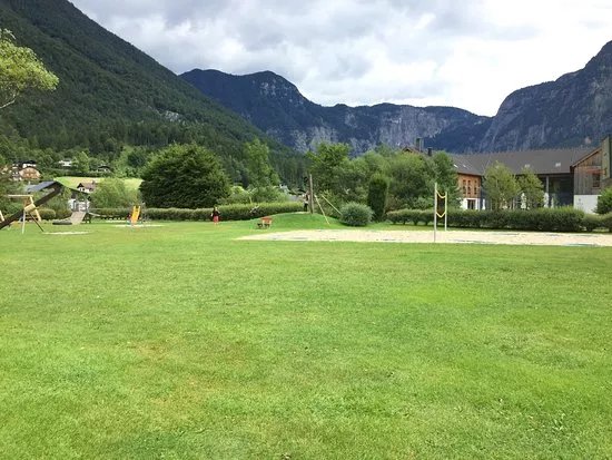 Obertraun Bathing Area/Lakeside Recreation Area