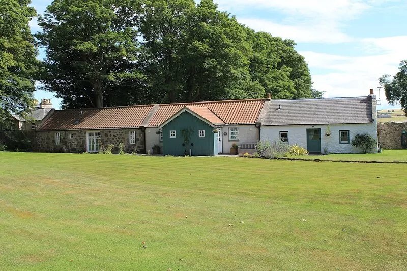 3 bedroom cottage, with far reaching views of the garden and open countryside.