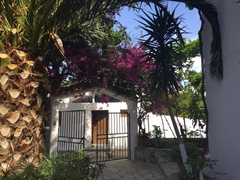 Manolas Studios