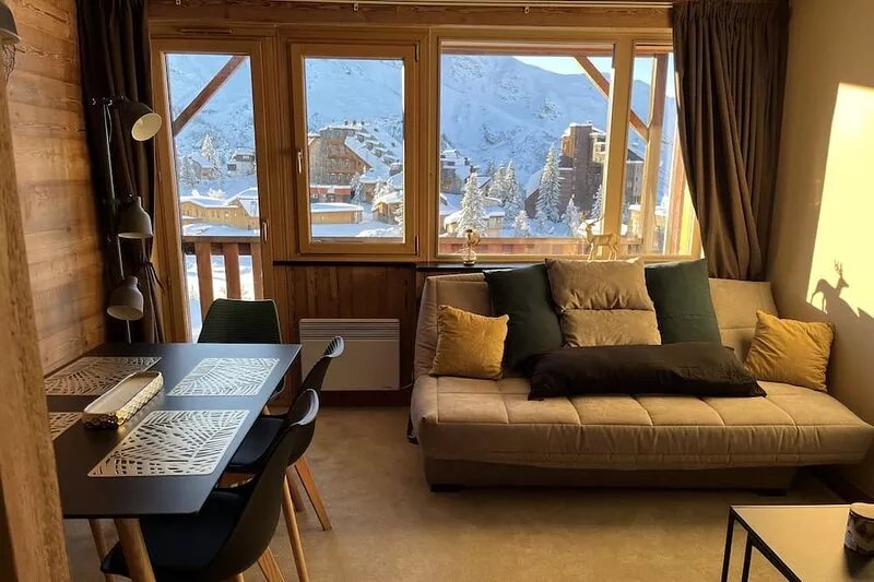 Resort center, app. 36 m2, 1 bedroom, mountain corner, balcony, ski room, WIFI
