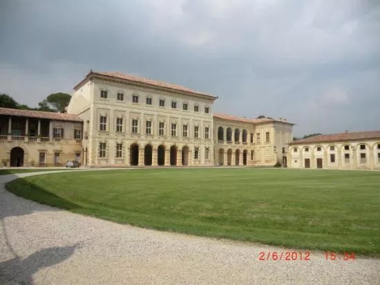 Villa Sagramoso, detta "Il Castello" - Comune di Zevio