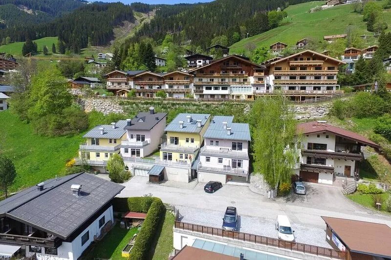 Apartment Summer & Winter Fun II - 200 m from ski