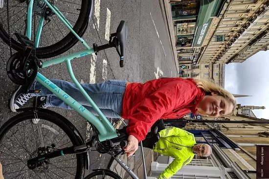 Green Park Bike Station